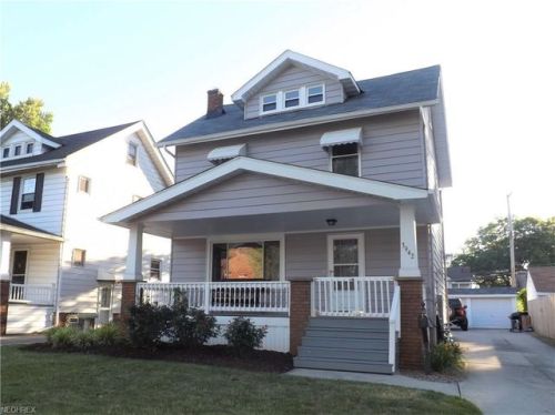 3942 158, Cleveland OH  44111-4271 exterior