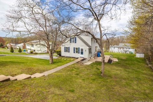 24 Muir Ave, Bristol CT  06010-7214 exterior