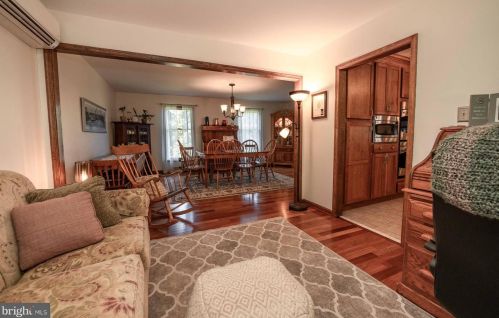 139 Maple Leaf Ln, Pottstown PA 19464-1563 exterior