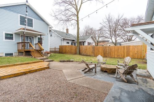1907 Charles St, La Crosse WI  54603-2133 exterior