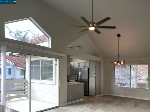 11801 Newbridge Way, Pleasanton CA  94568-2354 exterior