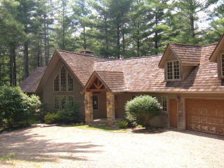 223 Hope Town Dr, Vilas, NC 28692-9608