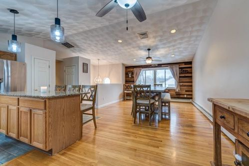 21 Jaffrey St, Providence RI  02919-6632 exterior