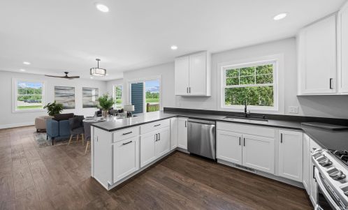 1108 Beacon Dr, Mishawaka IN  46544-6288 exterior