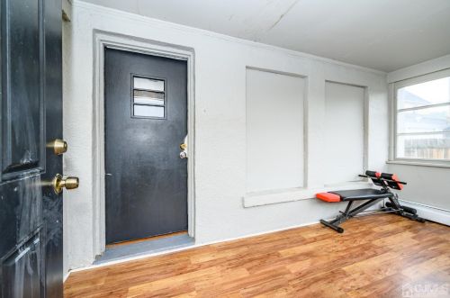 15 Douglas St, Perth Amboy NJ  08863-2205 exterior