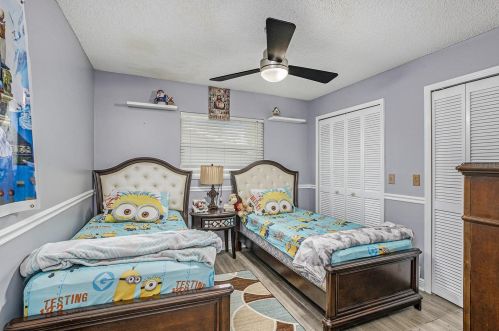 3460 Snowy Egret Ct, Palm Harbor FL  34683-2231 exterior