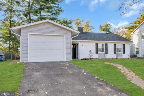 9 Snowflower Ln, Willingboro NJ  08046-1012 exterior