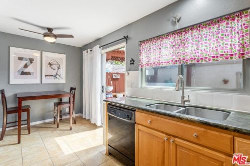 8595 Edgebrook Dr, Garden Grove CA  92844-1910 exterior