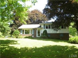3561 Baldwin Dr, Easton, PA 18045-5849