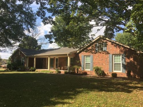 206 Spring Valley Rd, Hendersonville, TN 37075-9657