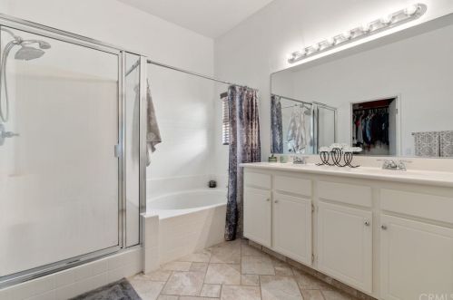 32902 Fairmont Ln, Lake Elsinore CA  92530-6283 exterior