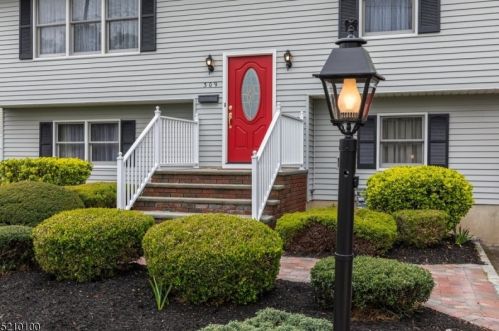 309 White Ave, Manville NJ  08835-2015 exterior