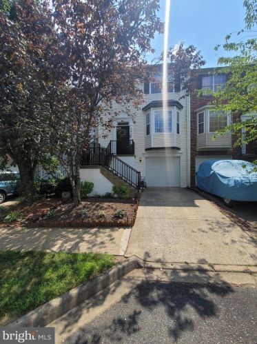 205 Crossing Rd, Fredericksburg VA  22406-7834 exterior