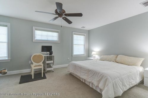 416 Carter Ave, Point Pleasant Beach NJ  08742-4105 exterior