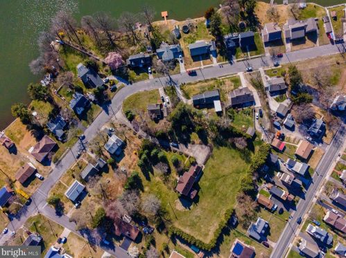 520 Lakeview Dr, Auburn NJ  08085-1248 exterior