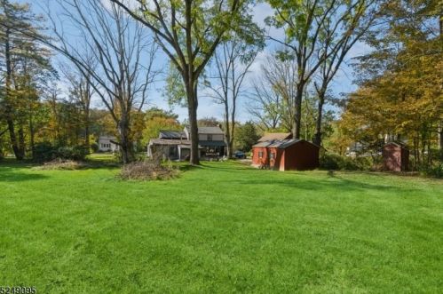 878 Macopin Rd, West Milford NJ  07480-2620 exterior