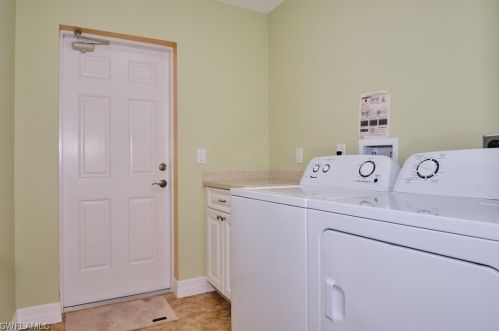 3224 52nd St, Lehigh Acres, FL 33971-0925