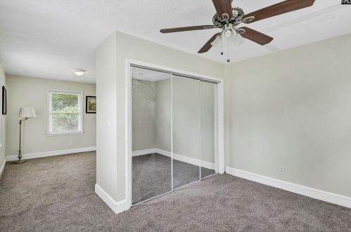 2614 Brookcliff Rd, Cayce-West Columbia SC  29033-4208 exterior