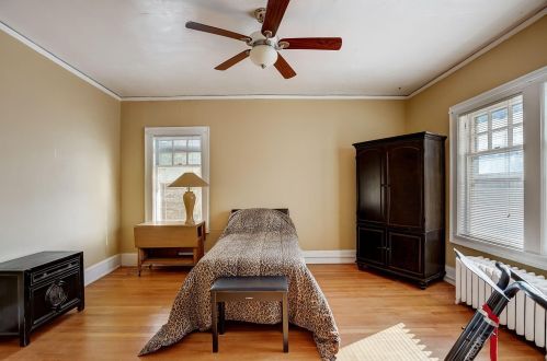 2540 Lk Dr, Milwaukee WI 53211-3808 exterior