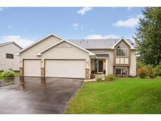 18676 Dylan Dr, Farmington, MN 55024-7070