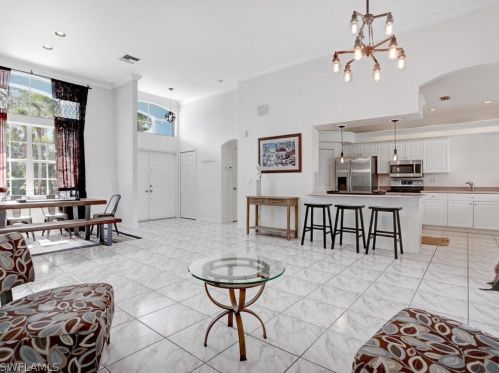 813 Glenn Ave, Lehigh Acres FL 33972-3333 exterior