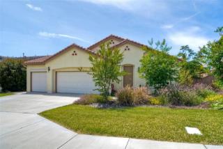 1565 Emerald Ridge Rd, Fallbrook CA  92028-4159 exterior