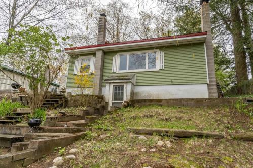 55 Riverside Dr, Fremont NH  03044-3546 exterior