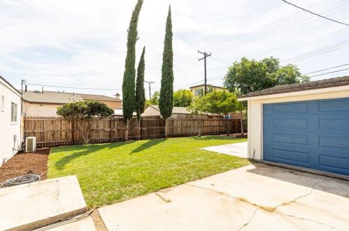 5127 Lindsey Ave, Pico Rivera CA  90660-2732 exterior