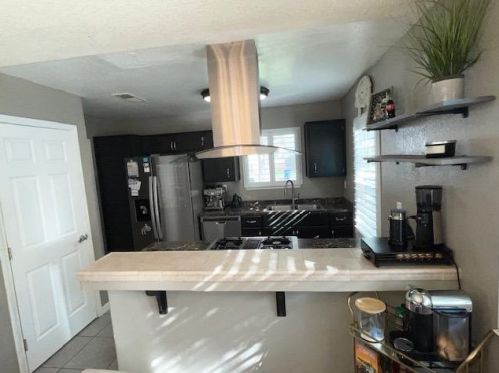 2829 Park Pl, Modesto CA  95350-0243 exterior