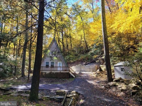 714 Dever Hollow Rd, Eshcol, PA 17062-8810