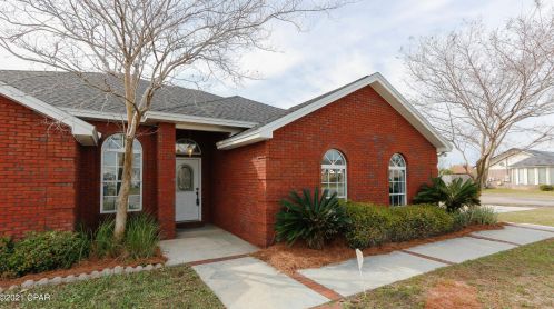 1700 Massachusetts Ave, Lynn Haven FL  32444-4114 exterior
