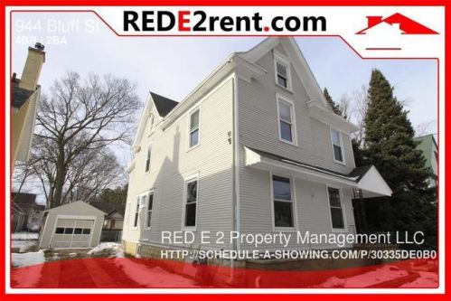 944 Blf St, Beloit WI  53511-5165 exterior