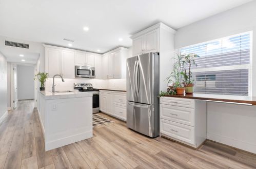 710 Flanders O, Delray Beach, FL 33484-5284