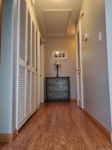 137 Swan Ct, Poughkeepsie NY  12603-6971 exterior