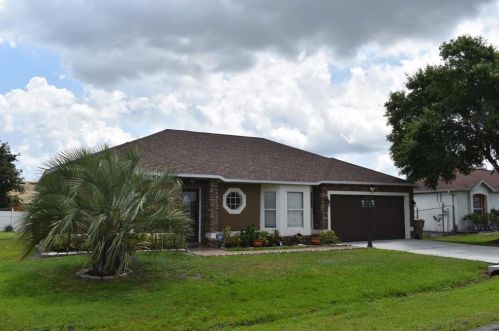612 Basingstoke Ct, Kissimmee, FL 34758-2719
