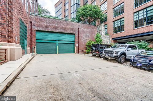 3303 Water St, Washington DC 20007-3509 exterior