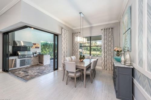 2770 Aviamar Cir, Naples FL 34114-9759 exterior