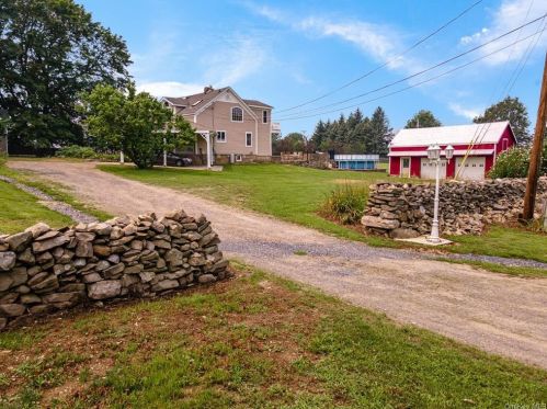 80 Gordon Rd, Middletown, NY 10941-3347