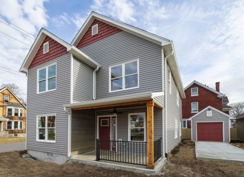 3572 Bevis Ave, Cincinnati, OH 45207-1229