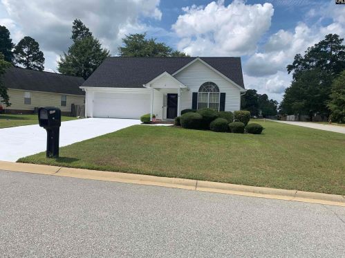 22 Oak Lake Ct, Blythewood, SC 29016-7895