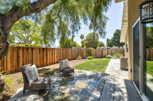 554 Worley Ave, Sunnyvale CA  94085-3737 exterior