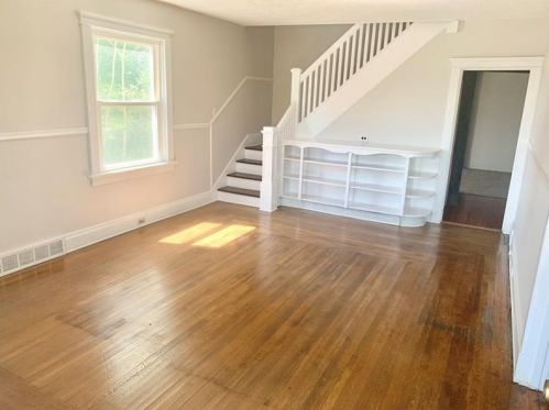 724 Walnut St, Latrobe PA  15650-2032 exterior