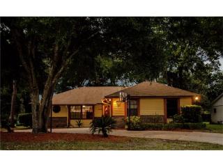 4306 Cobble Stone Ct, Orlando FL  32810-1923 exterior