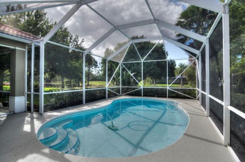 9407 Pinebark Ct, Fort Pierce, FL 34951-2948