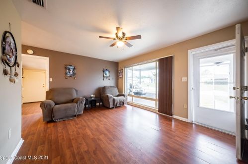 4425 Darden Ave, Titusville, FL 32780-6212