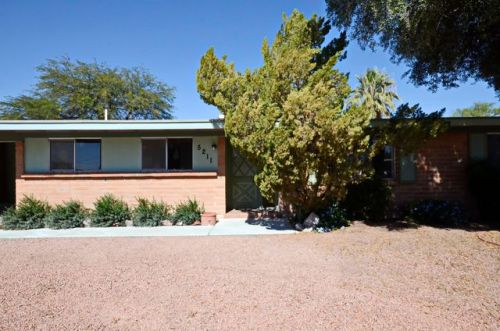 5211 Rosewood St, Tucson, AZ 85711-1333