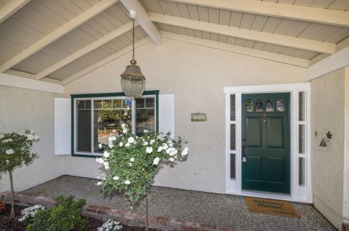 11712 Winding Way, Los Altos, CA 94024-6330