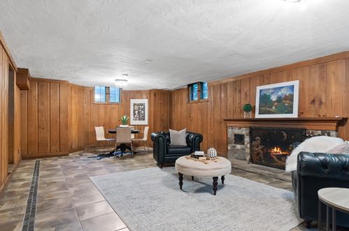 4108 Lk Dr, Milwaukee WI 53211-1719 exterior