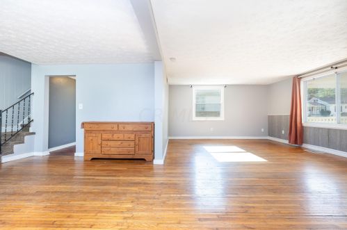 725 Eastern Ave, Bellefontaine OH  43311-2615 exterior