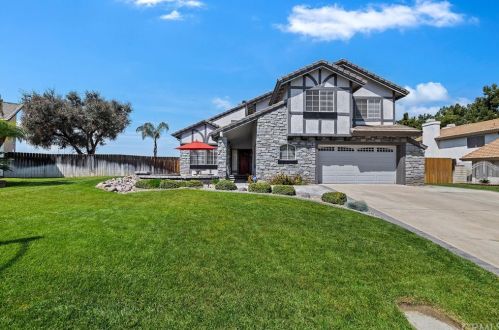 19112 Laurenrae St, Riverside, CA 92508-6236